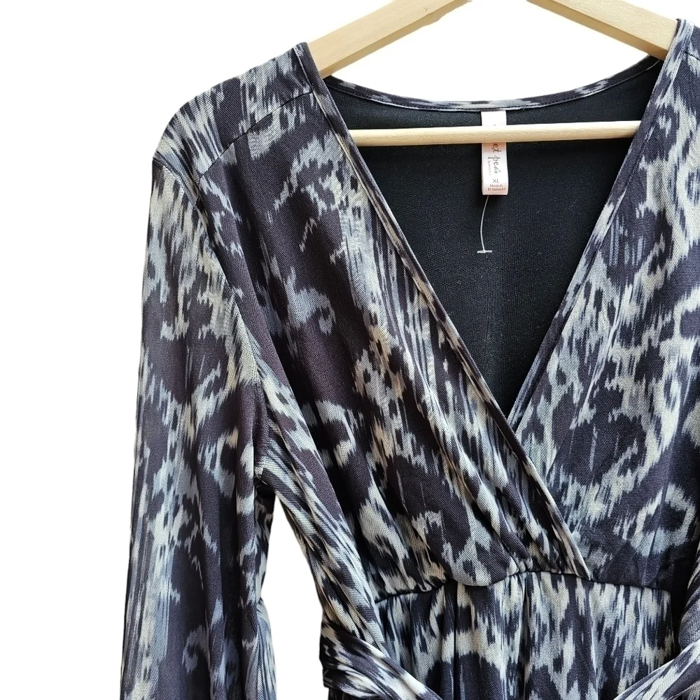 Sweet Pea faux wrap